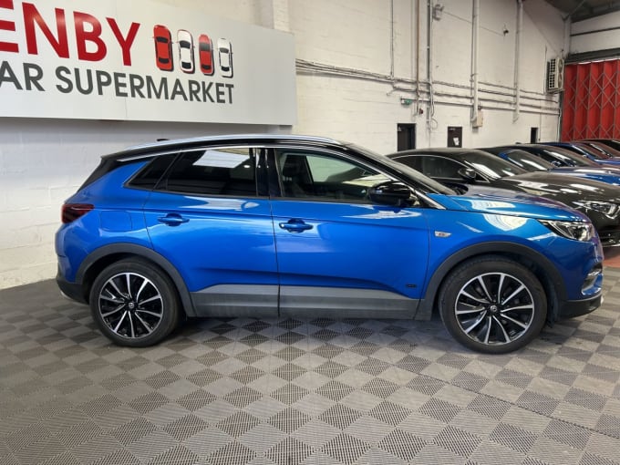 2025 Vauxhall Grandland X
