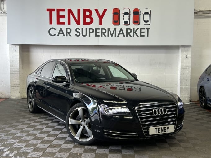 2025 Audi A8