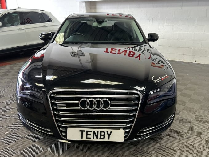 2025 Audi A8