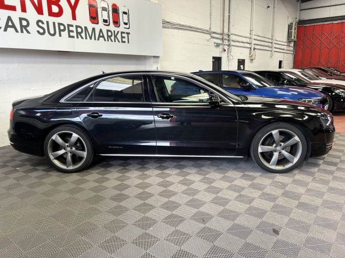 2025 Audi A8