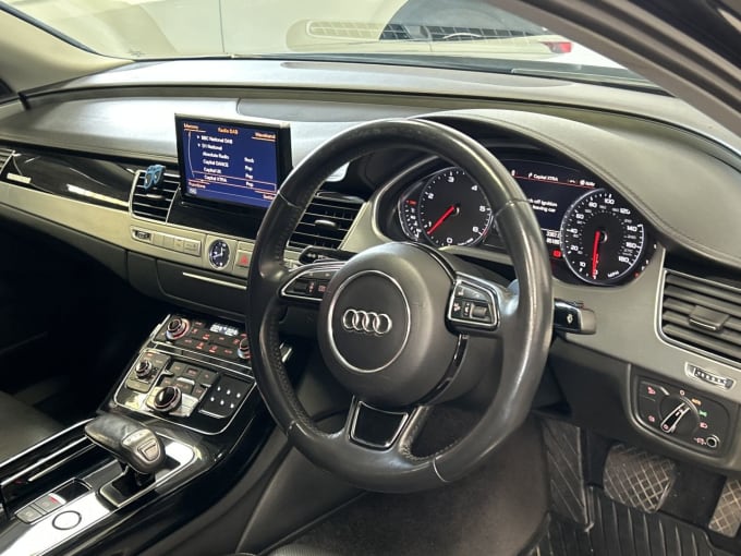 2025 Audi A8