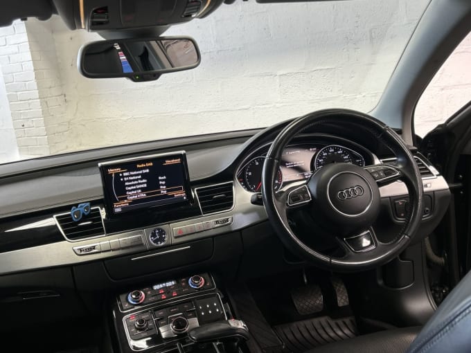2025 Audi A8