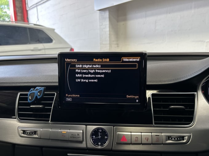 2025 Audi A8