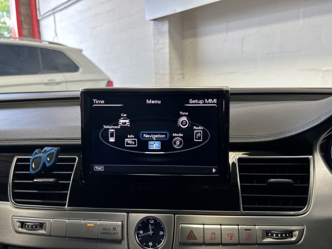 2025 Audi A8