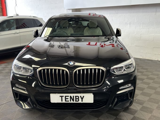2025 BMW X4
