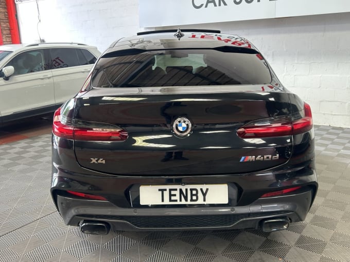2025 BMW X4