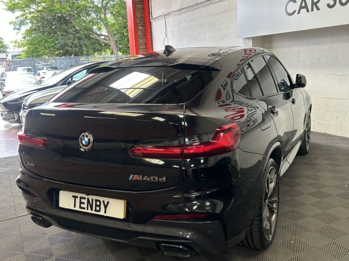 2025 BMW X4