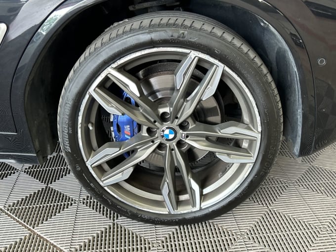 2025 BMW X4