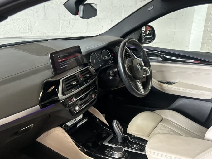 2025 BMW X4