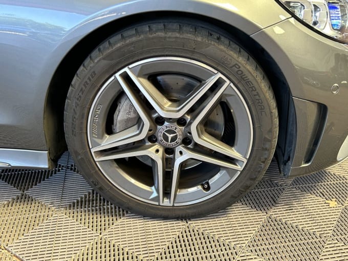 2025 Mercedes-benz C-class
