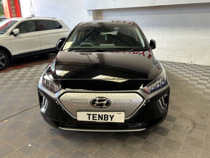 2025 Hyundai Ioniq