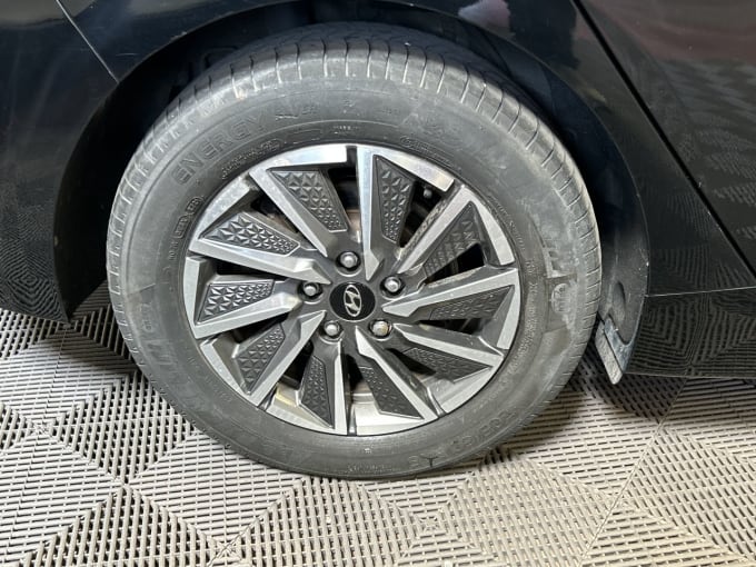 2025 Hyundai Ioniq