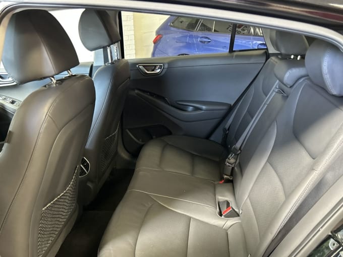 2025 Hyundai Ioniq