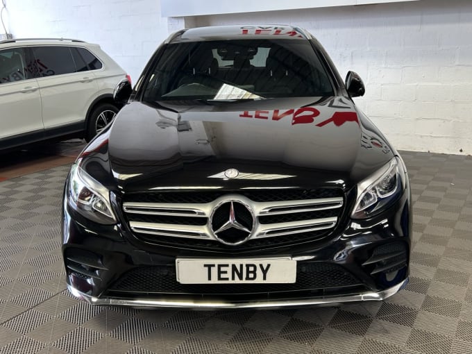 2025 Mercedes-benz Glc