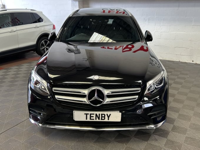 2025 Mercedes-benz Glc