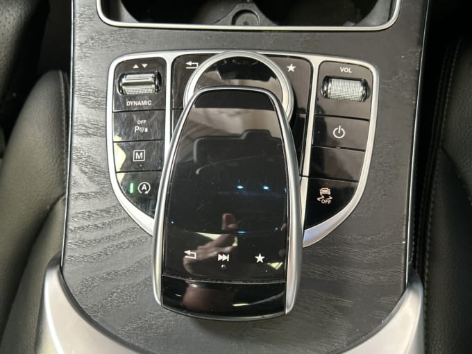 2025 Mercedes-benz Glc