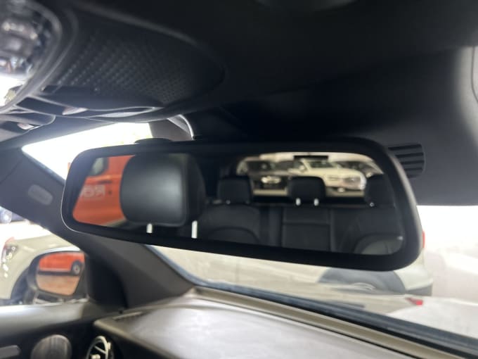 2025 Mercedes-benz Glc