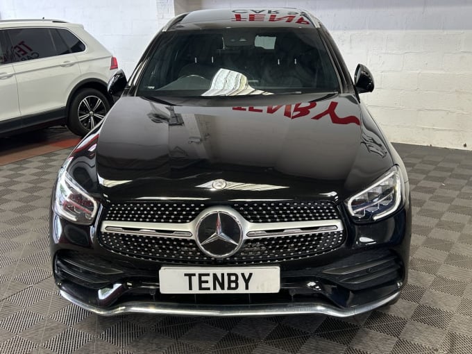 2025 Mercedes-benz Glc