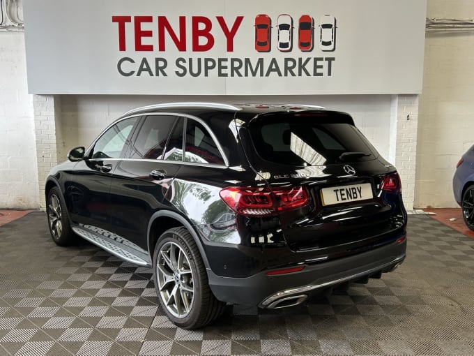 2025 Mercedes-benz Glc