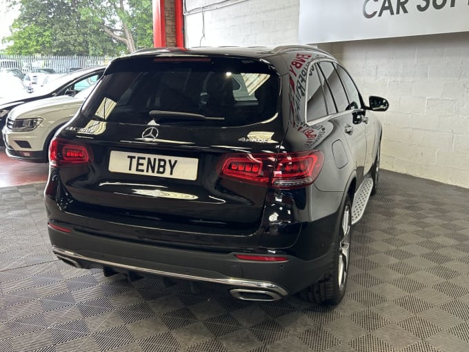 2025 Mercedes-benz Glc