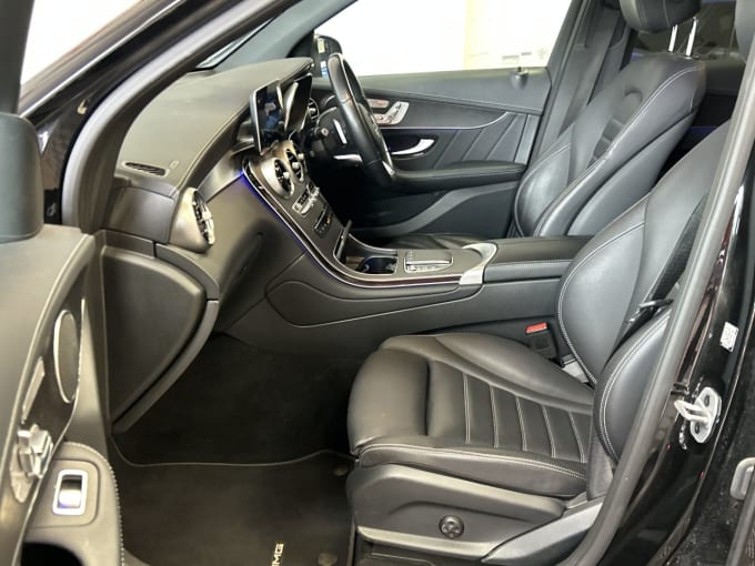 2025 Mercedes-benz Glc