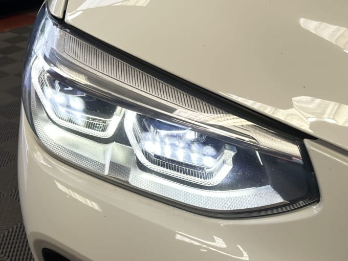 2025 BMW X4