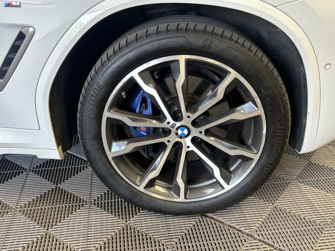 2025 BMW X4