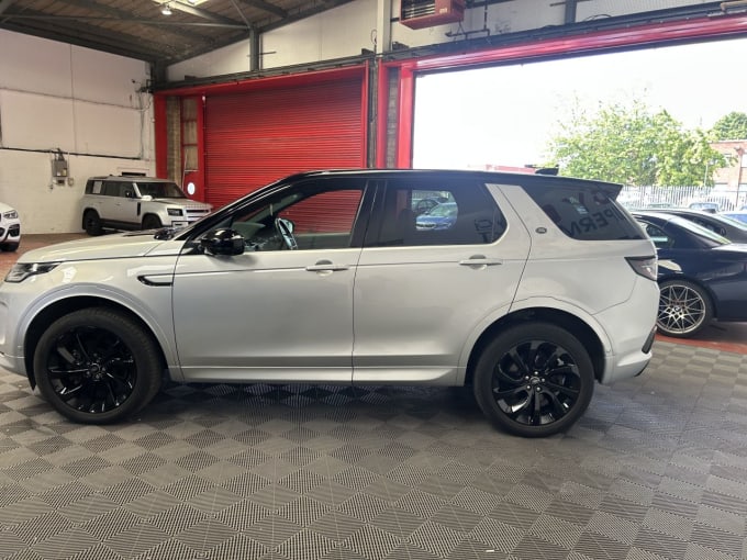 2025 Land Rover Discovery Sport