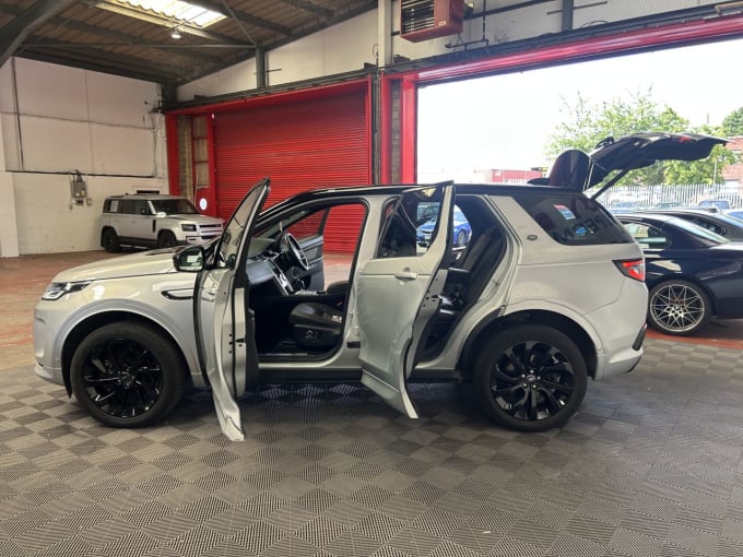 2025 Land Rover Discovery Sport