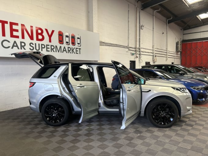 2025 Land Rover Discovery Sport