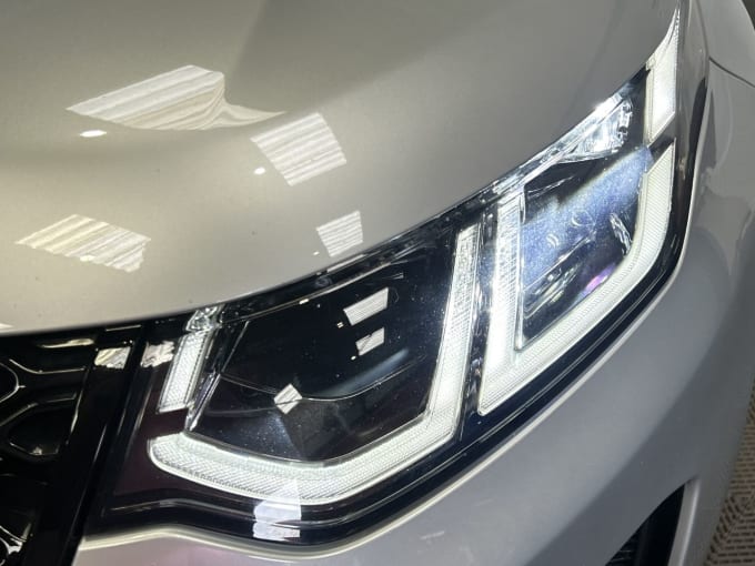 2025 Land Rover Discovery Sport