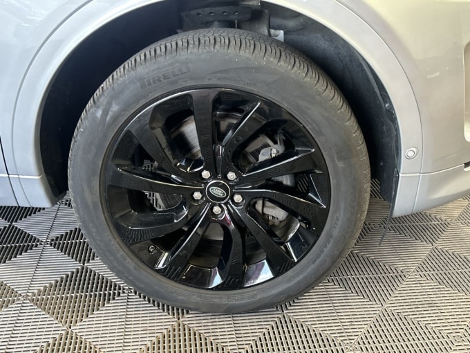 2025 Land Rover Discovery Sport