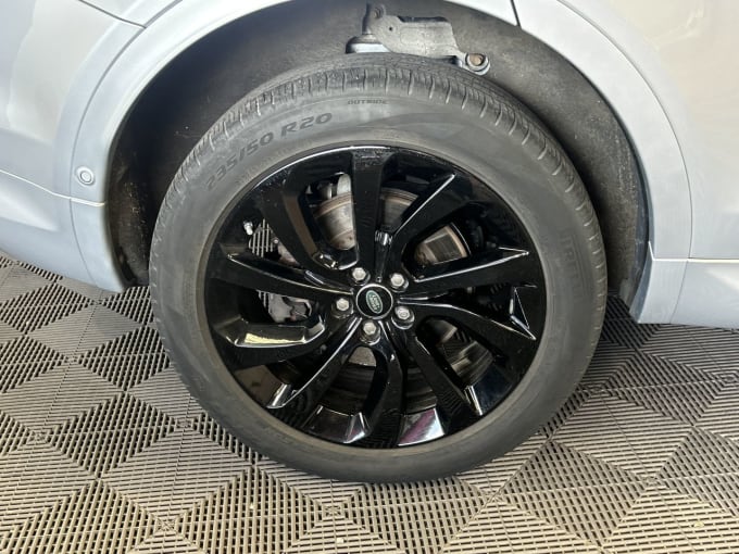 2025 Land Rover Discovery Sport