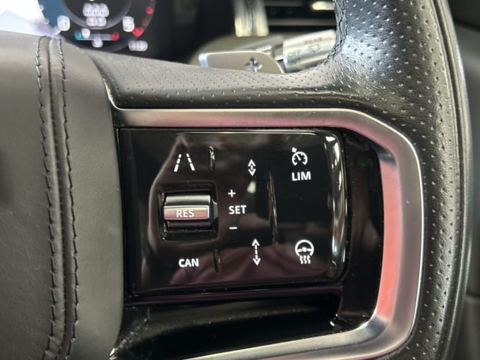 2025 Land Rover Discovery Sport
