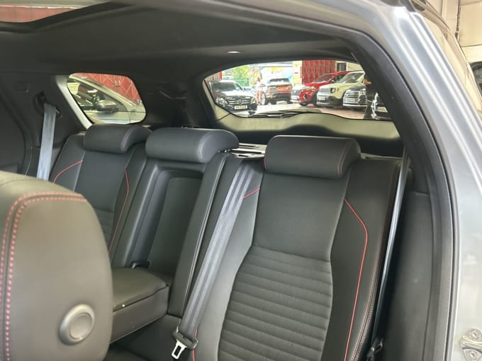 2025 Land Rover Discovery Sport