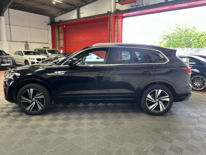 2025 Volkswagen Touareg