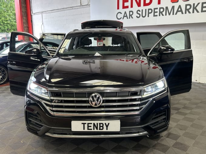 2025 Volkswagen Touareg