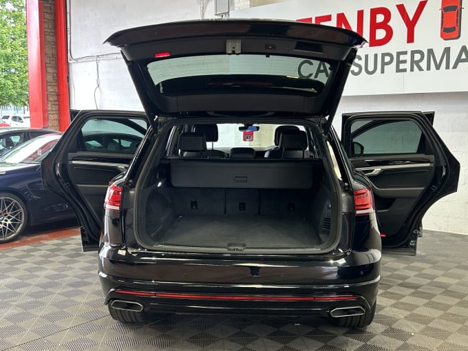 2025 Volkswagen Touareg