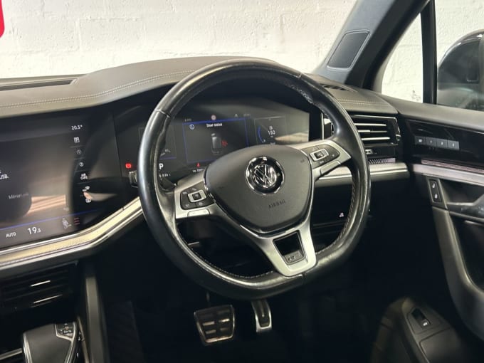 2025 Volkswagen Touareg