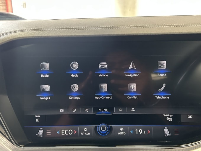 2025 Volkswagen Touareg