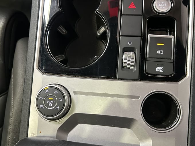 2025 Volkswagen Touareg