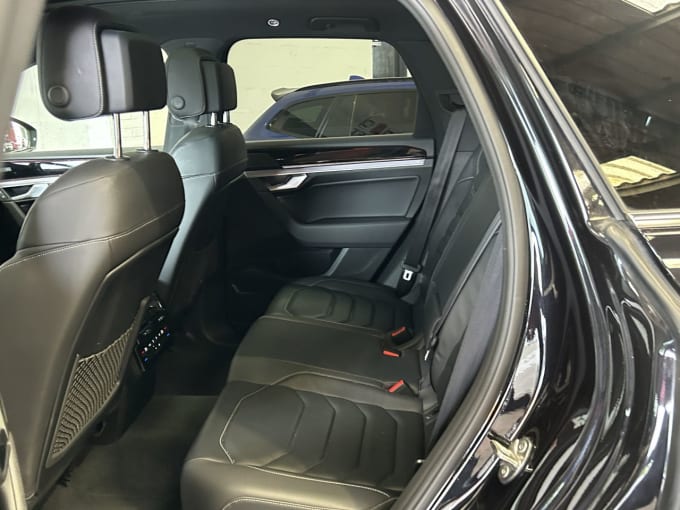2025 Volkswagen Touareg