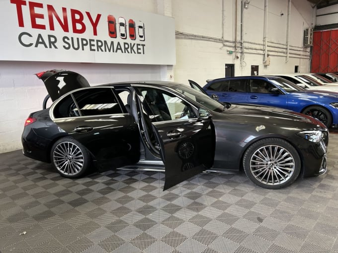 2025 Mercedes-benz C-class
