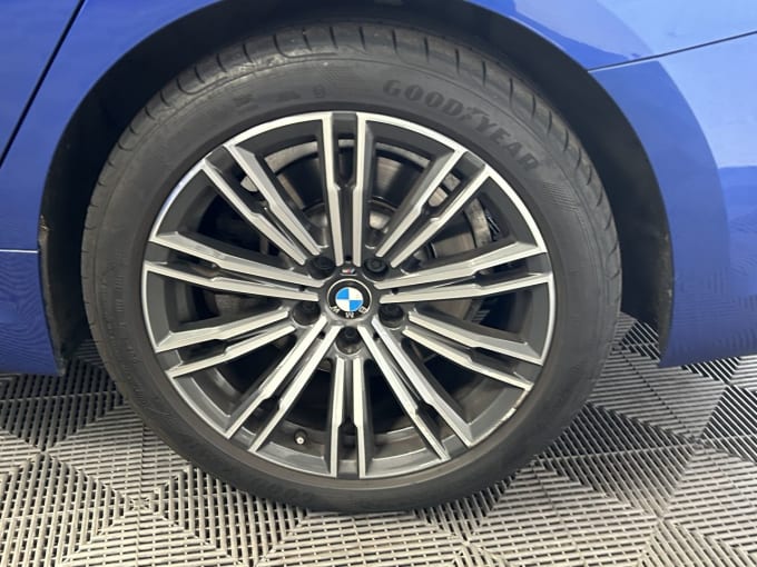2025 BMW 3 Series