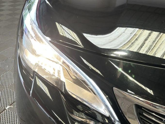 2025 Peugeot 5008