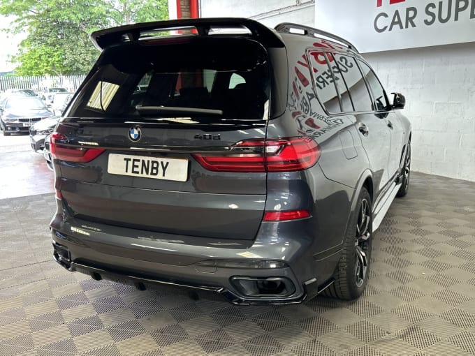 2025 BMW X7