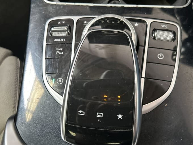 2025 Mercedes-benz C-class