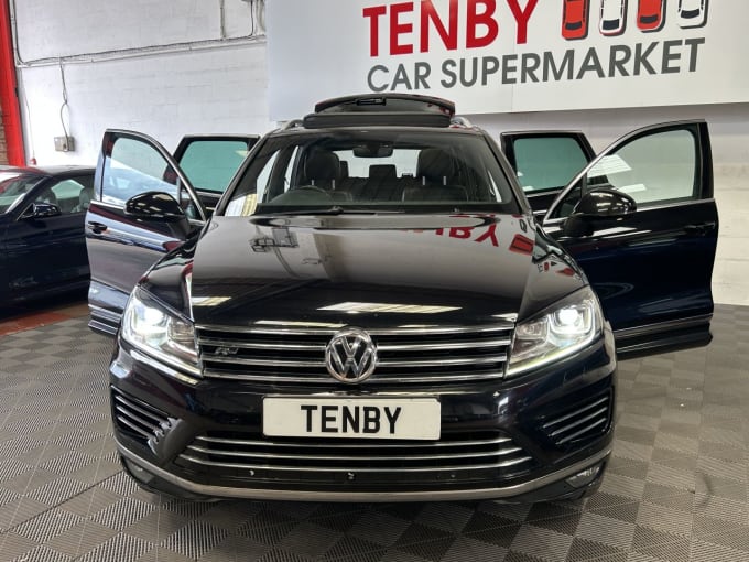 2025 Volkswagen Touareg