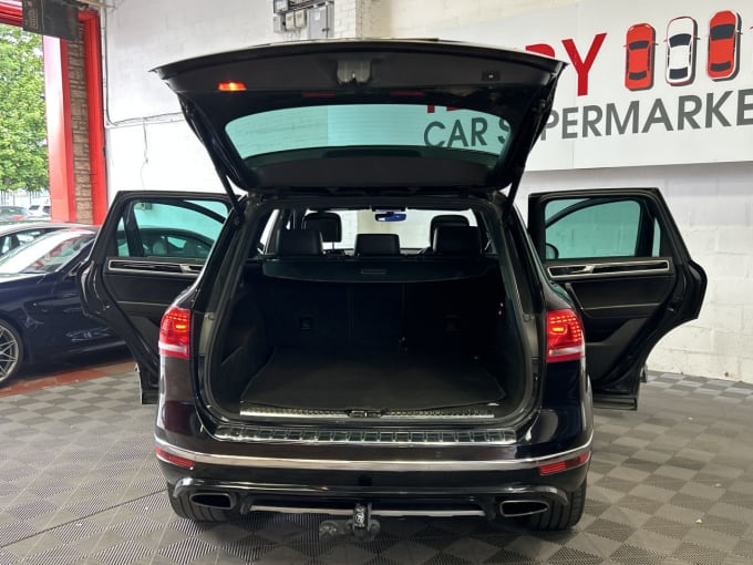2025 Volkswagen Touareg