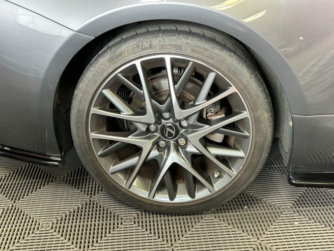 2025 Lexus Rc